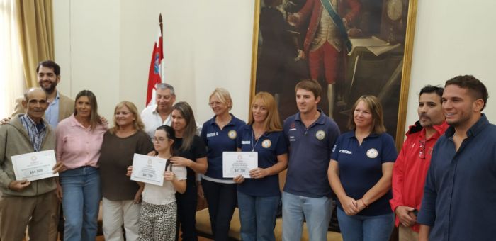 Instituciones de Florida y Sarandí recibieron los fondos recaudados  en partido Boston River – Peñarol y actividad Correcan