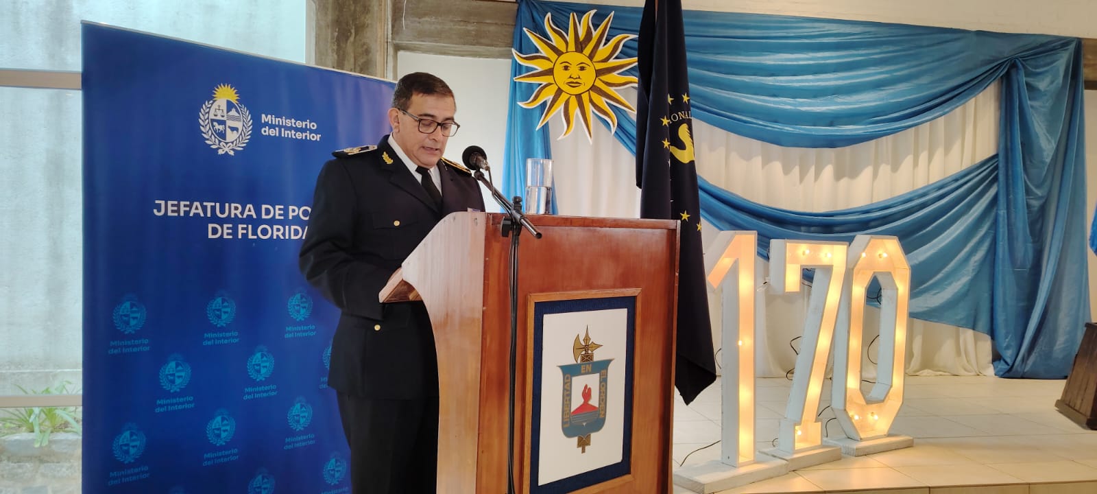 Acto_conmemorativo_por_los_170_años_de_la_Jefatura_de_Policía_de_Florida_2.jpeg