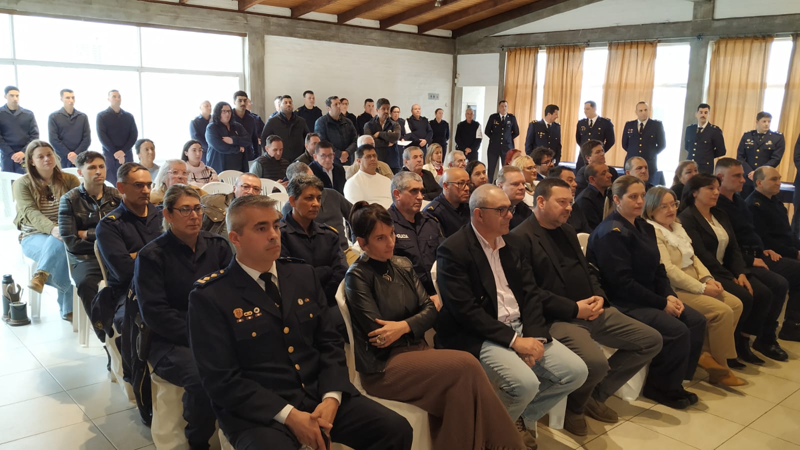 Acto_conmemorativo_por_los_170_años_de_la_Jefatura_de_Policía_de_Florida_7.jpeg