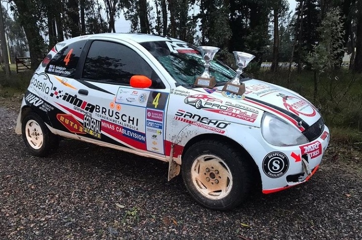 Destacada actuación de los floridenses Arnejo y Santurio en la primera fecha del rally nacional