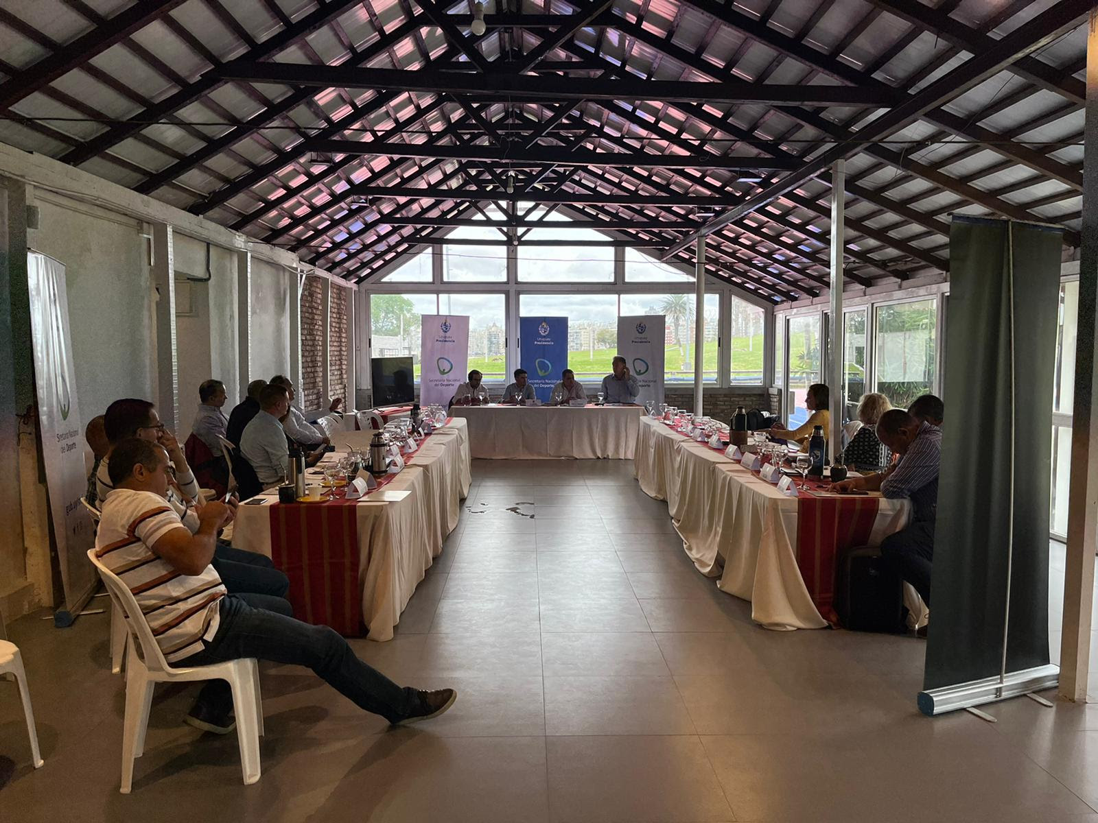 Directores de Deportes de reunieron en Montevideo