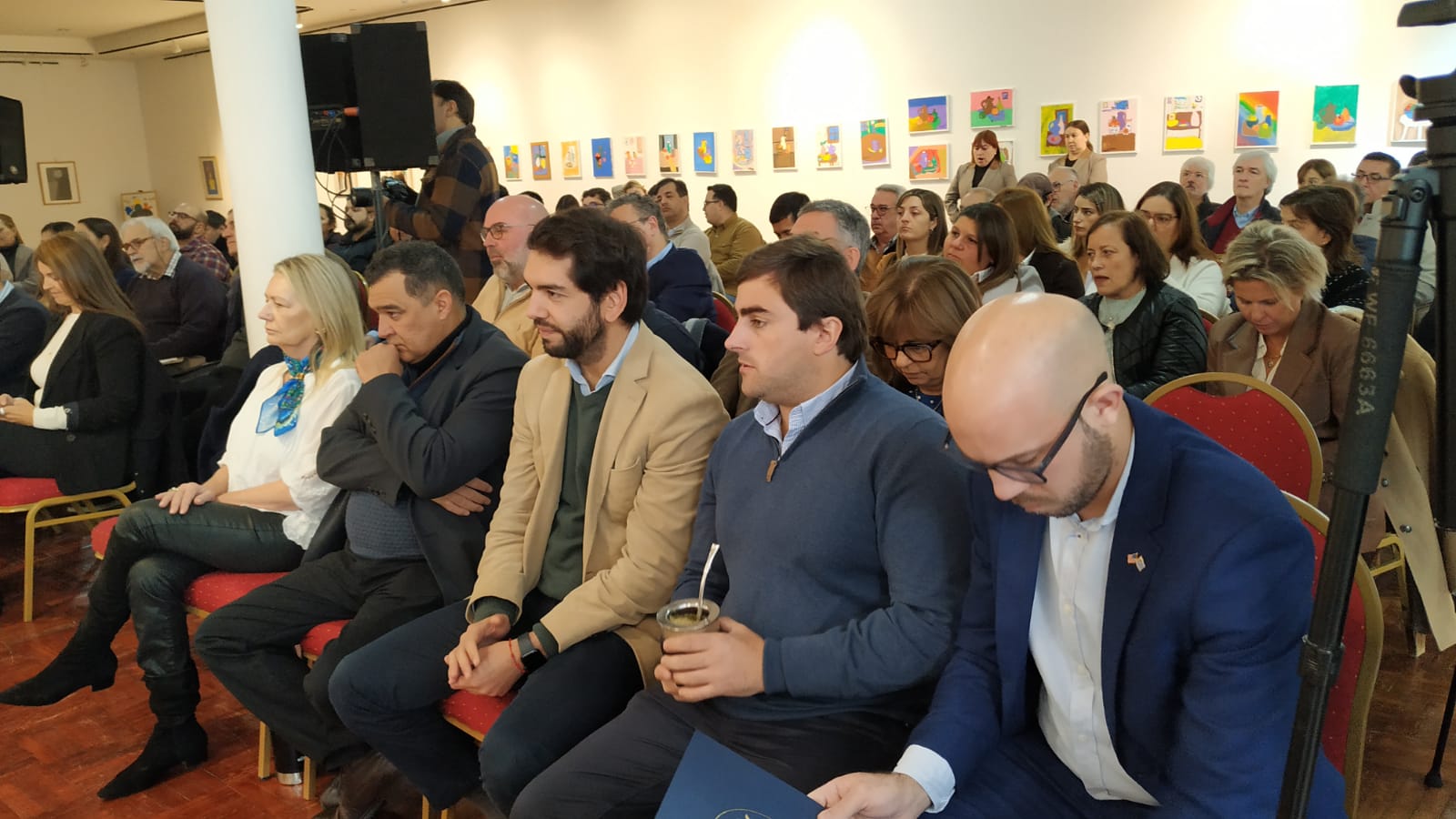 Florida_es_sede_de_un_encuentro_sobre_inteligencia_artificial_y_gestión_pública_3.jpeg