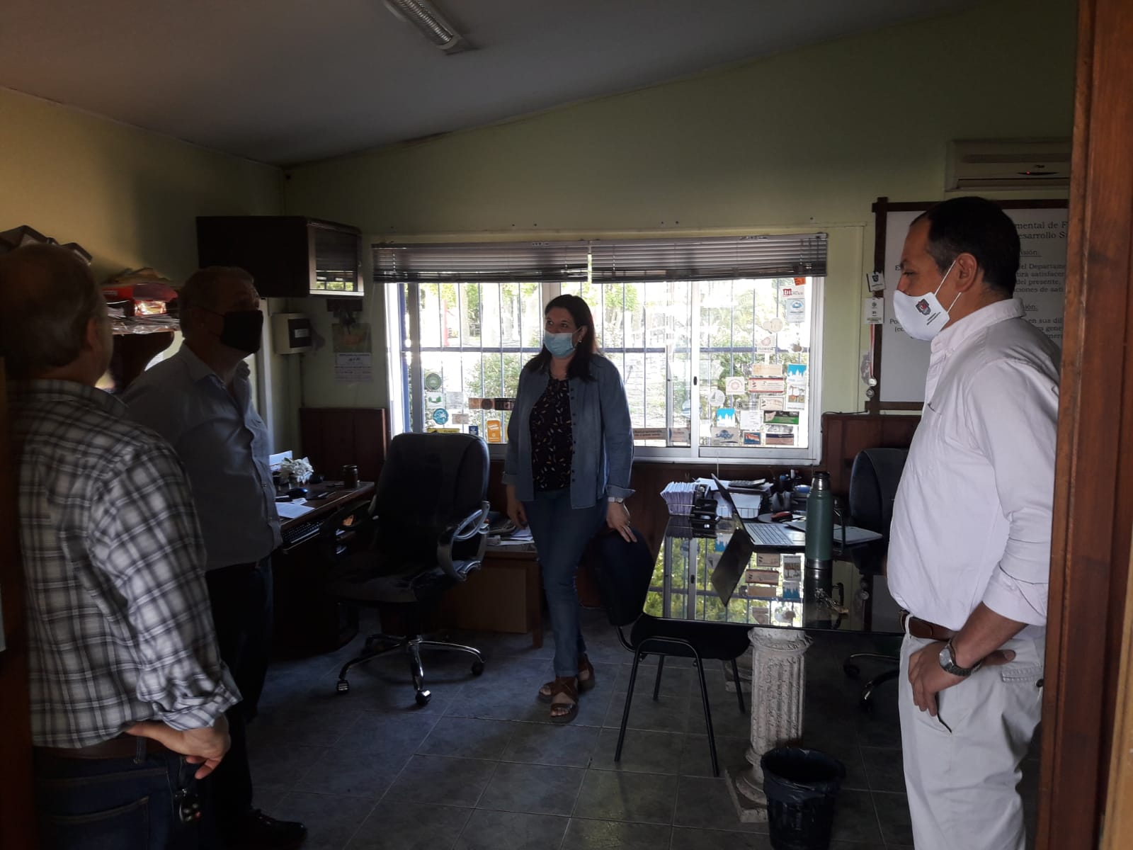 Guillermo López realiza recorrida por diferentes áreas de la Intendencia