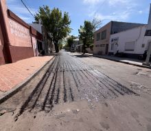 Comenzaron los trabajos de carpeta asfáltica en calle 18 de Julio