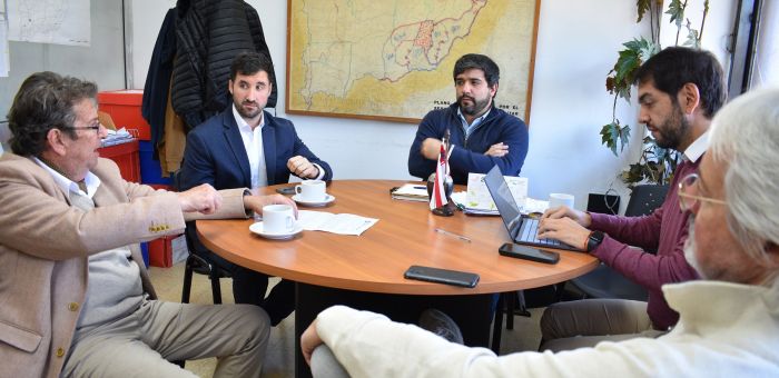 Intendencia y Dirección de Minería fortalecen vínculos de cooperación