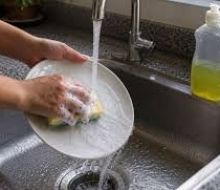 Brasil: autoridad sanitaria prohíbe detergentes que también se venden en Uruguay