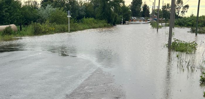 Río Santa Lucía Chico registra una rápida crecida y preocupa la situación 