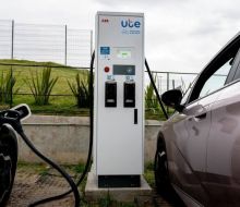 UTE busca particulares que cedan espacios para instalar cargadores de vehículos eléctricos