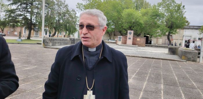 Alfonso Bauer estimó que antes de fin de mes se definirá la visita del Papa