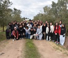 Estudiantes del Liceo Nº 2 visitaron emprendimiento olivícola en Casupá