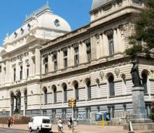 Udelar resolvió retomar las clases el próximo lunes tras intento de femicidio en Medicina