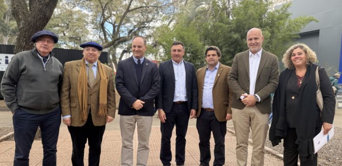 Congreso de Intendentes y ARU plantearon agenda común para la caminería rural y la eliminación del 1%