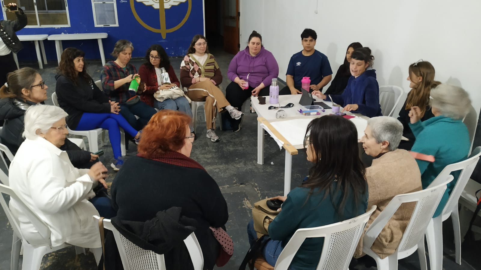 8M_Alerta_Florida_impulsó_una_asamblea_para_presentar_propuestas_al_cuarto_Congreso_de_Educación.jpeg