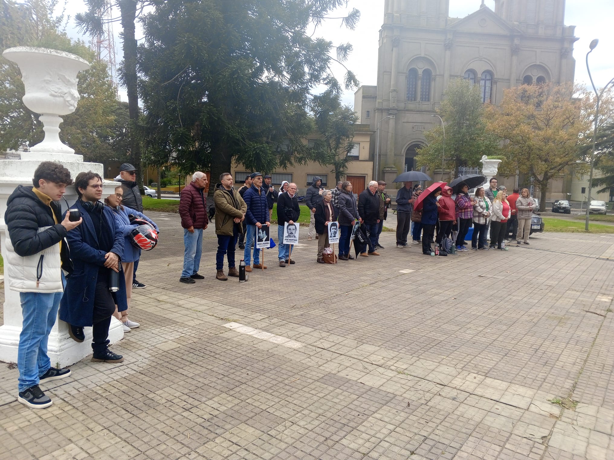 Acto_en_Plaza_Asamblea_por_el1_de_Mayo_Día_de_los_Trabajadores_2.jpeg