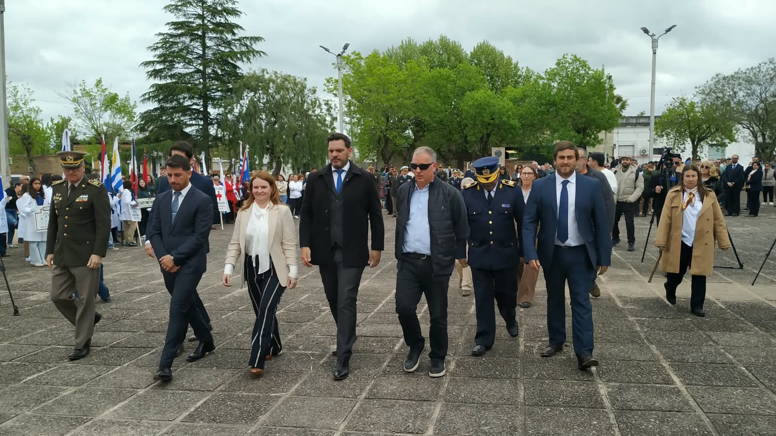 Actos_por_el_201_aniversario_de_la_Batalla_de_Sarandí_12.jpeg