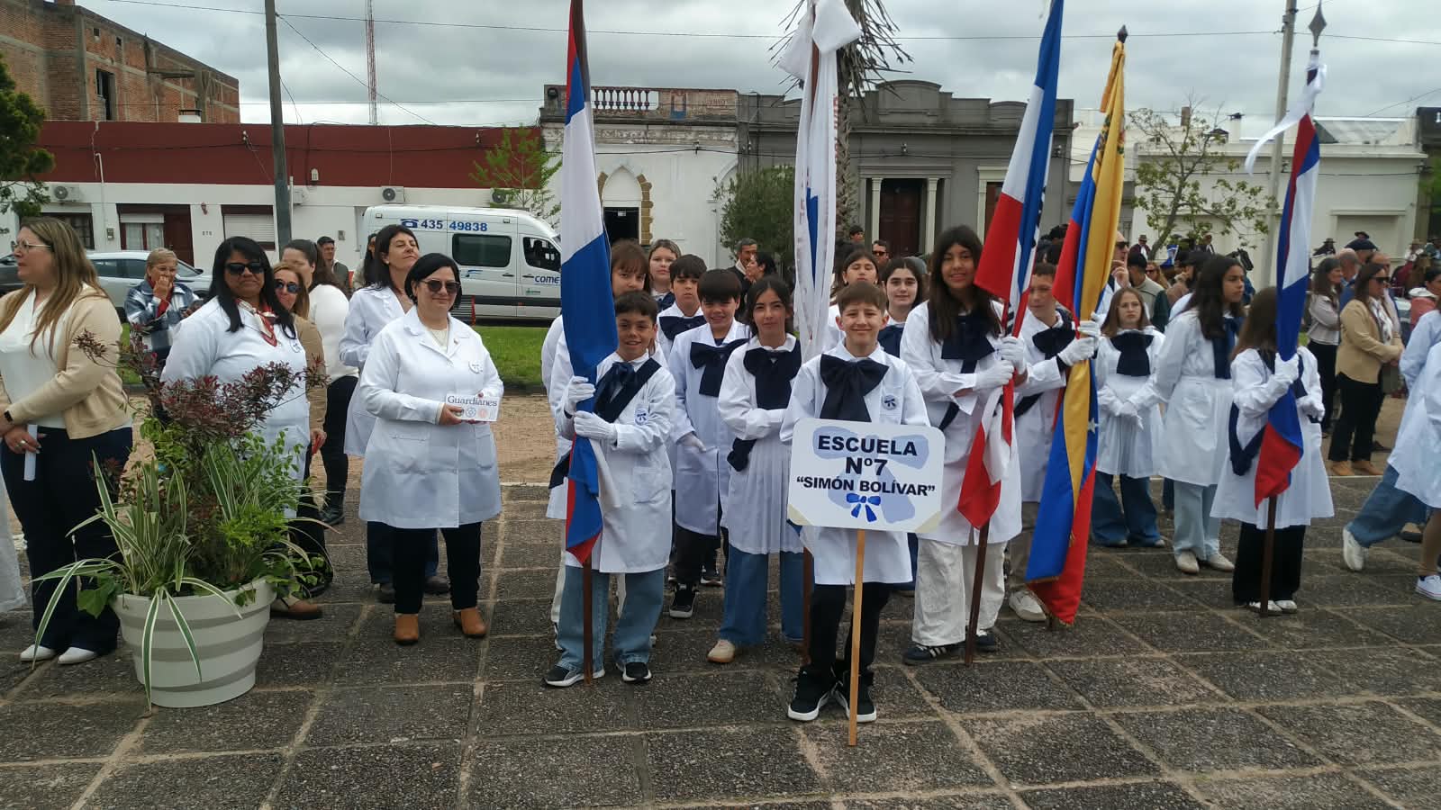 Actos_por_el_201_aniversario_de_la_Batalla_de_Sarandí_2.jpeg