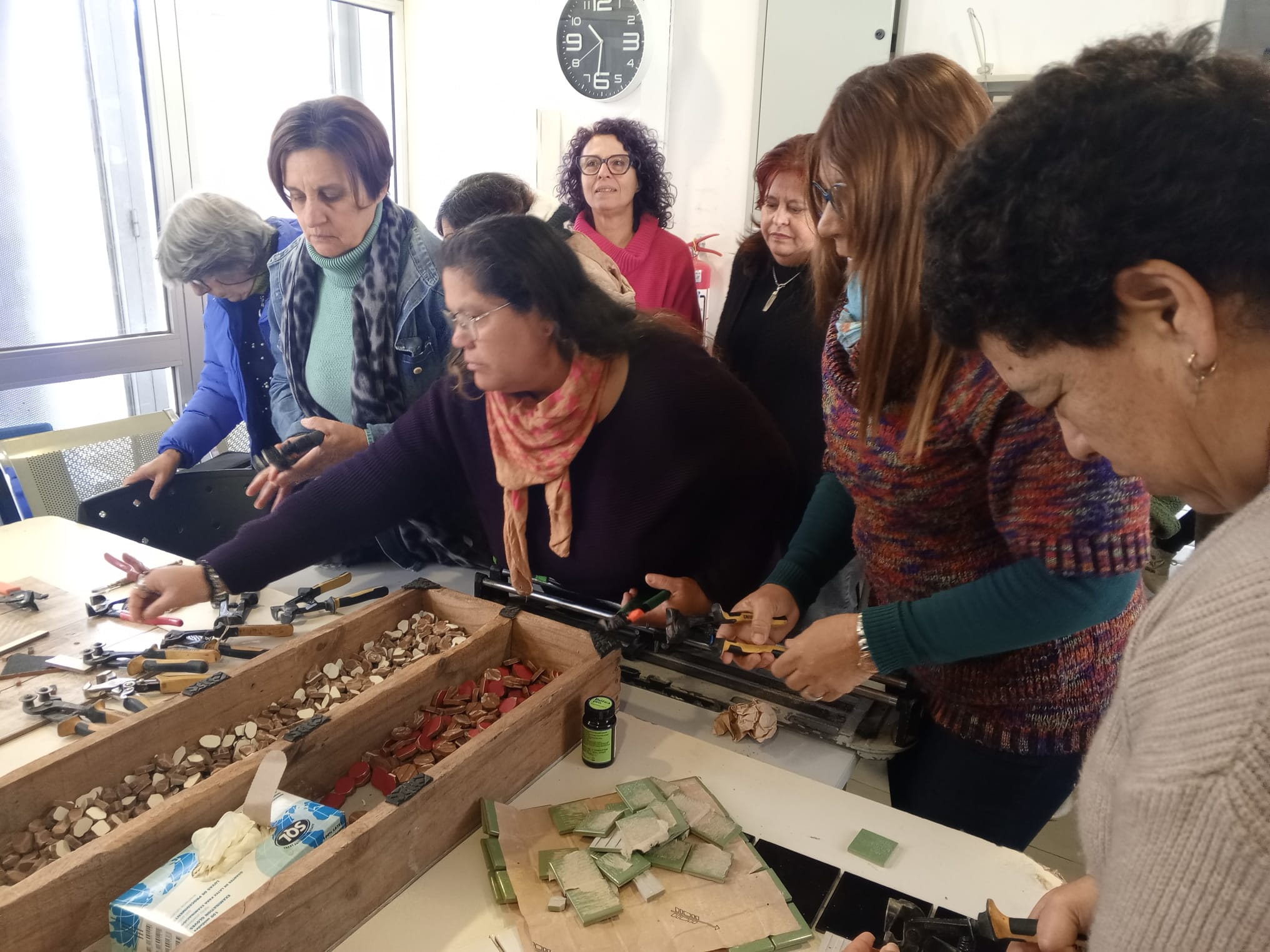 Comenzó_la_creación_de_un_mural_en_mosaico_en_homenaje_a_Irineo_Leguisamo_2.jpeg