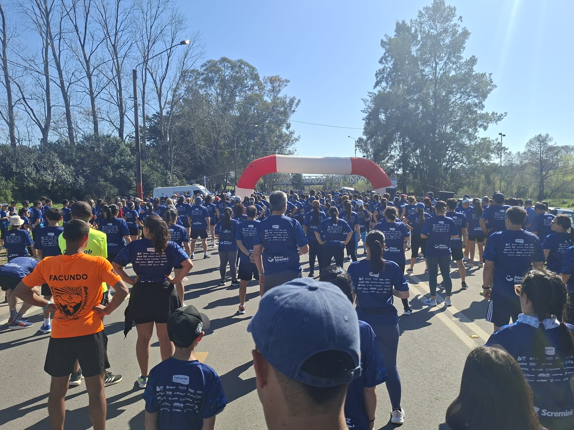 Más de 450 corredores participaron de la 5K a beneficio de la Fundación Pérez Scremini