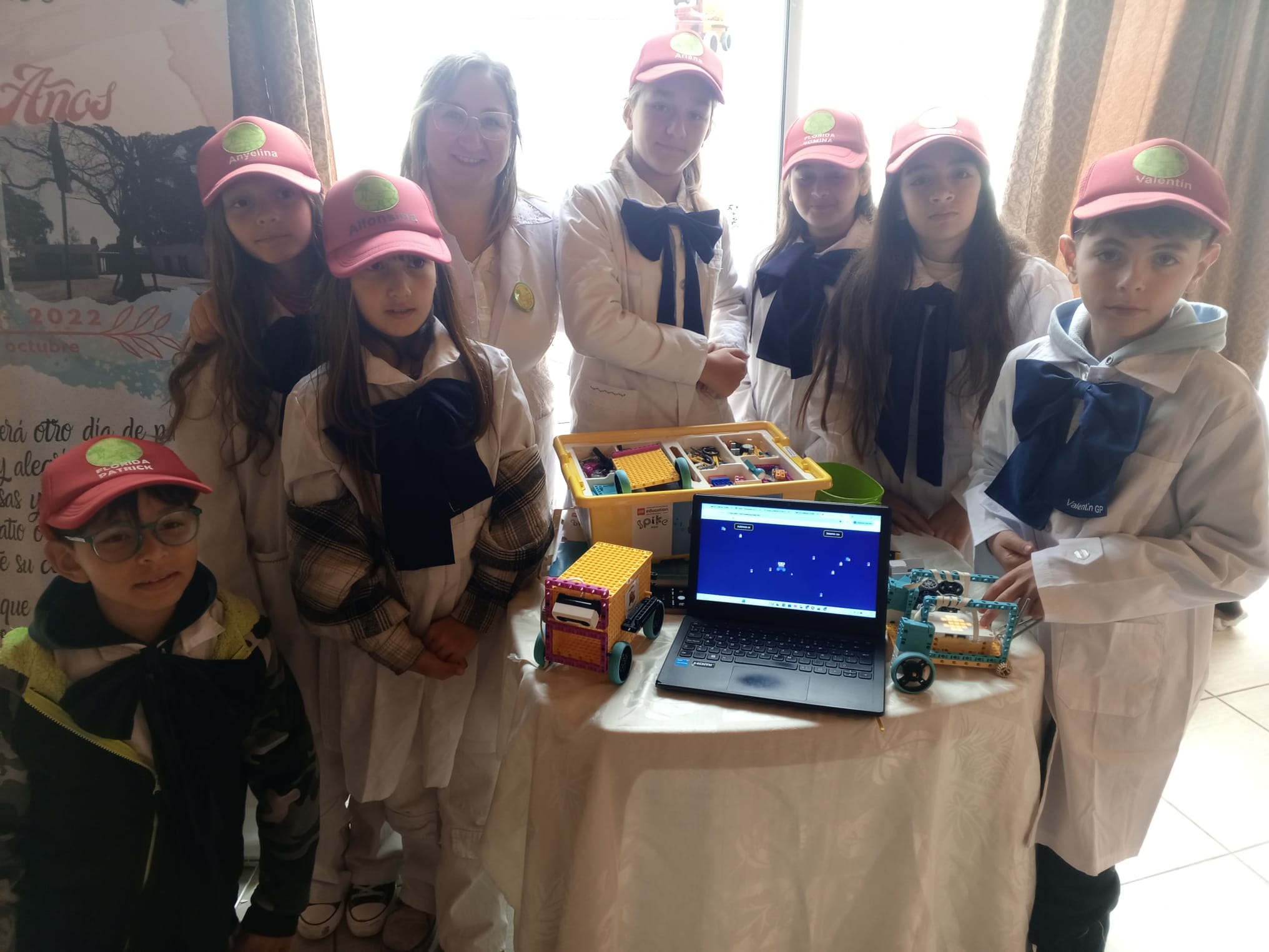 Estudiantes_de_Florida_participan_de_la_segunda_feria_Ciencia_Activa_3.jpeg