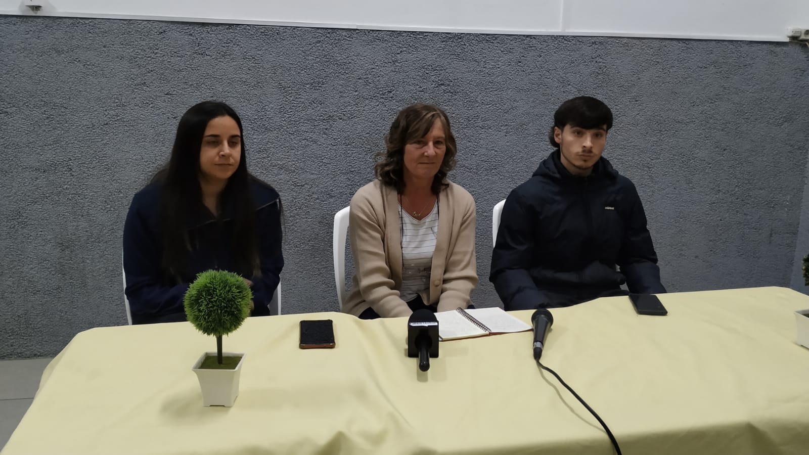 Florida_solidaria_se_reunieron_los_US_30.000_para_la_operación_de_Gustavo_Iturbide.jpeg