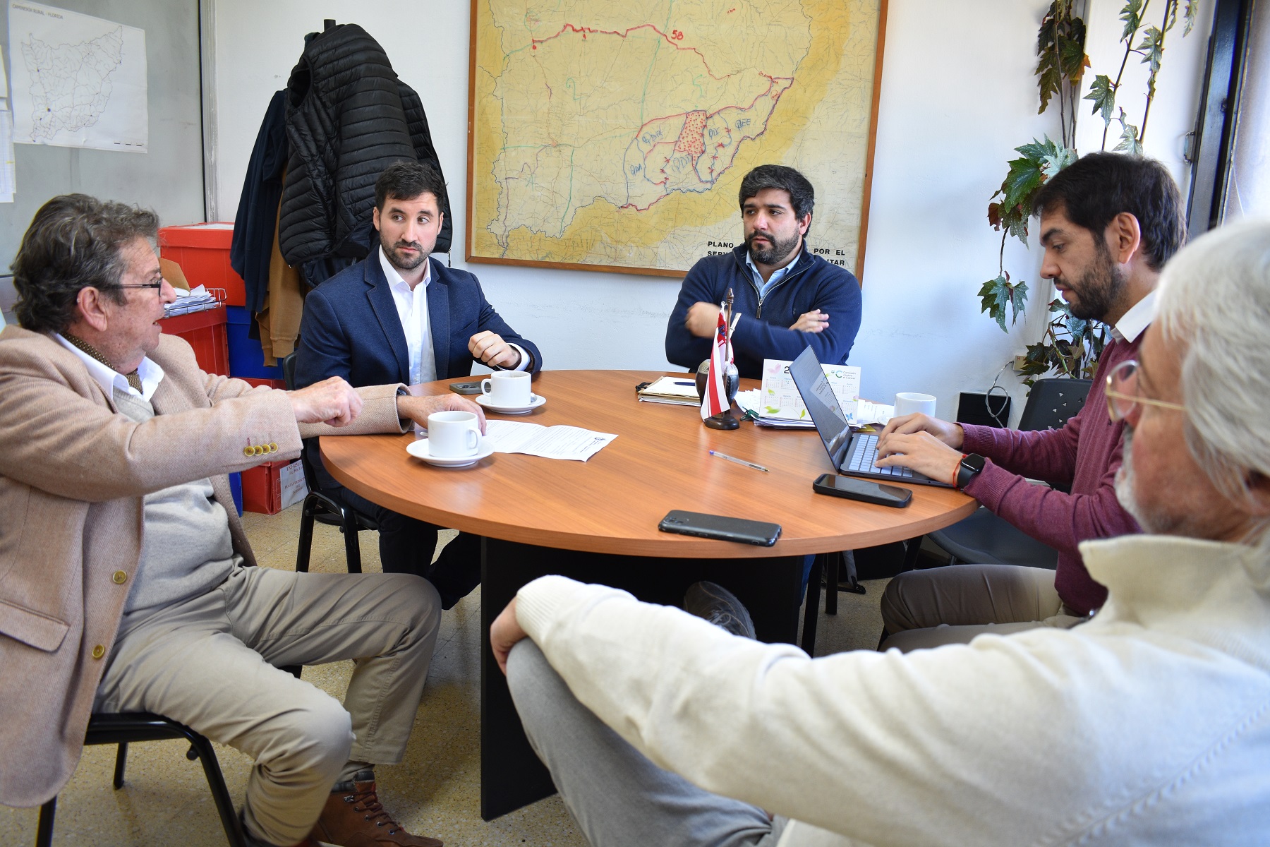 Intendencia_y_Dirección_de_Minería_fortalecen_vínculos_de_cooperación.jpeg