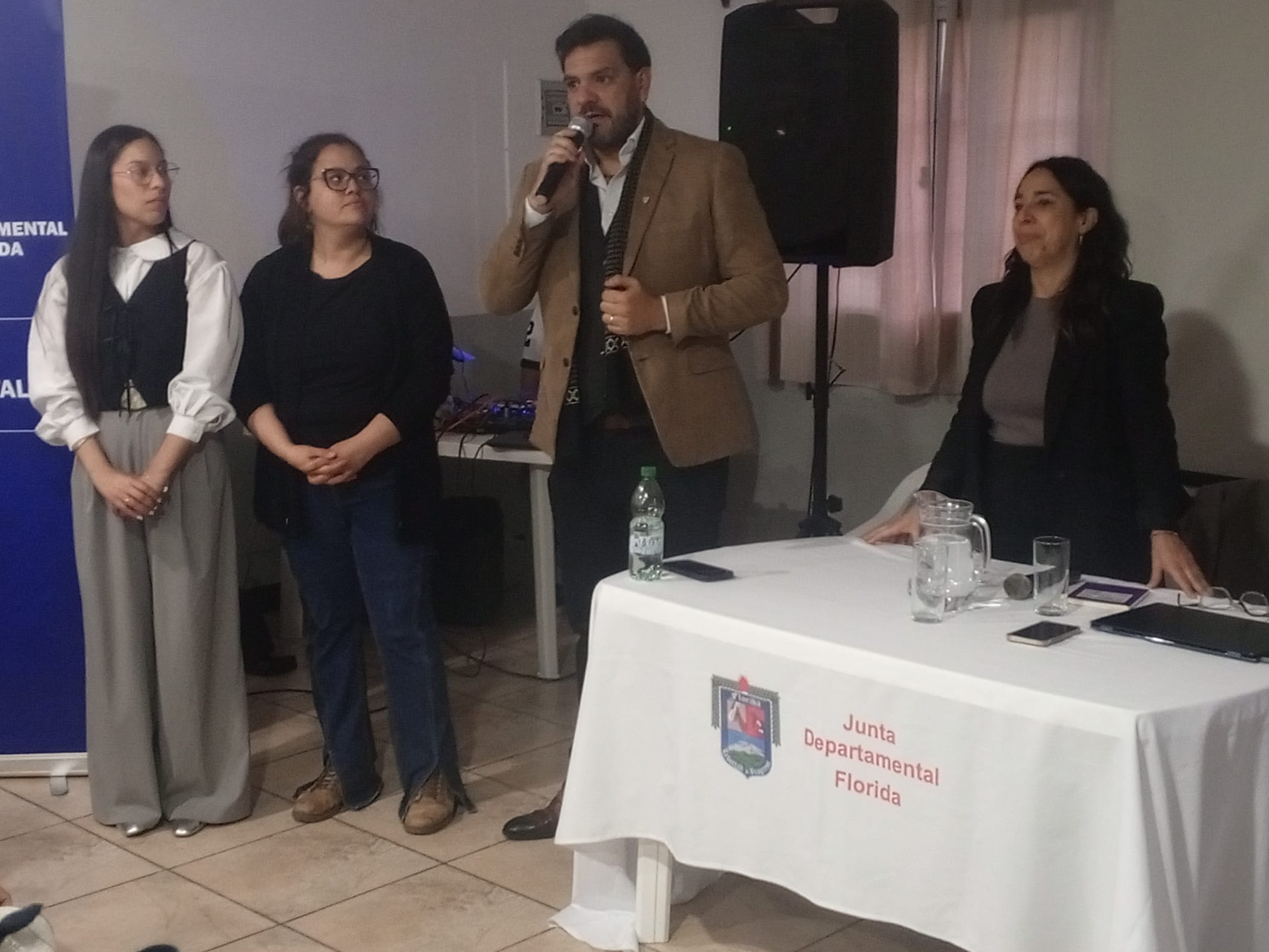 Jornada_Cómo_acompañar_a_mi_adolescente_2.jpeg