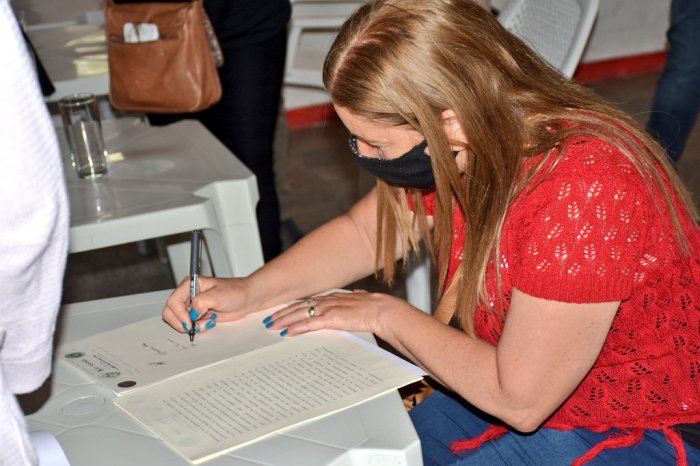 39 familias de MEVIR Nico Pérez escrituraron sus viviendas