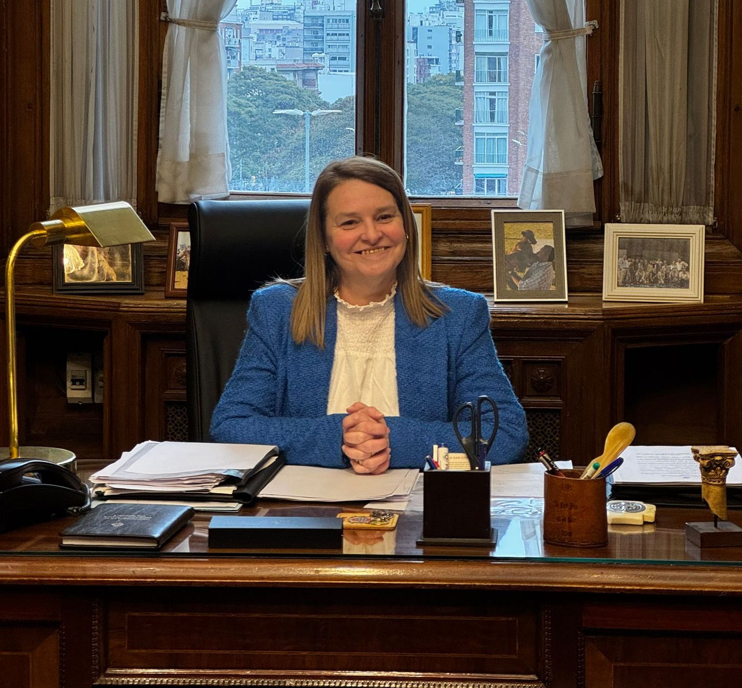 Andrea Brugman asumió como Senadora de la Repúblicajpeg