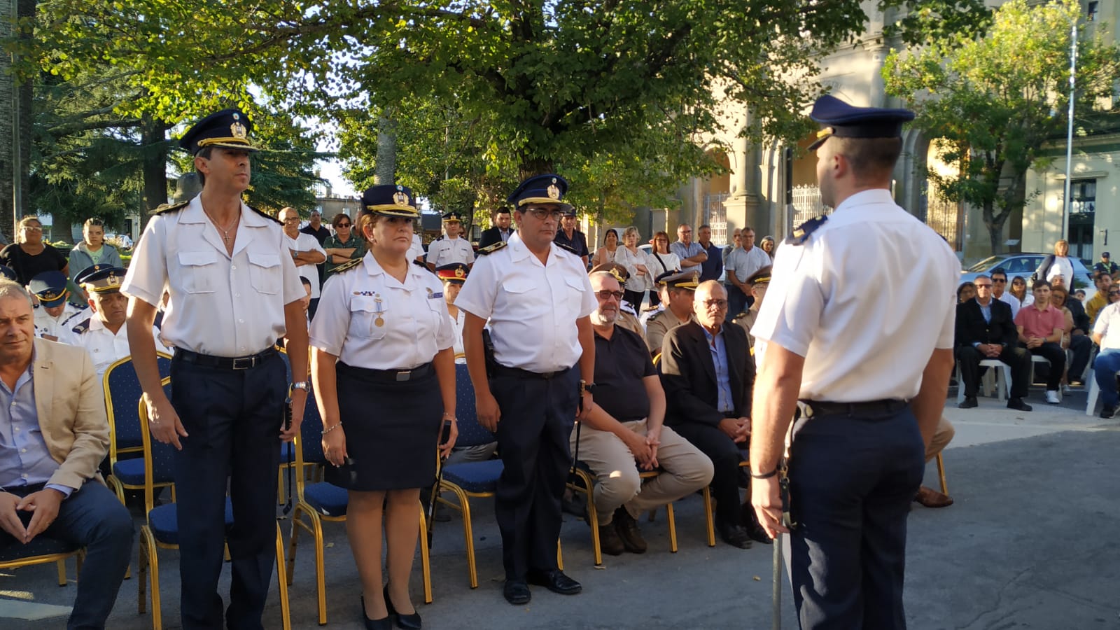 Andrea Corujo y Willington Mederos asumieron sus cargos en el Comando de la Jefatura de Policía de Florida 3