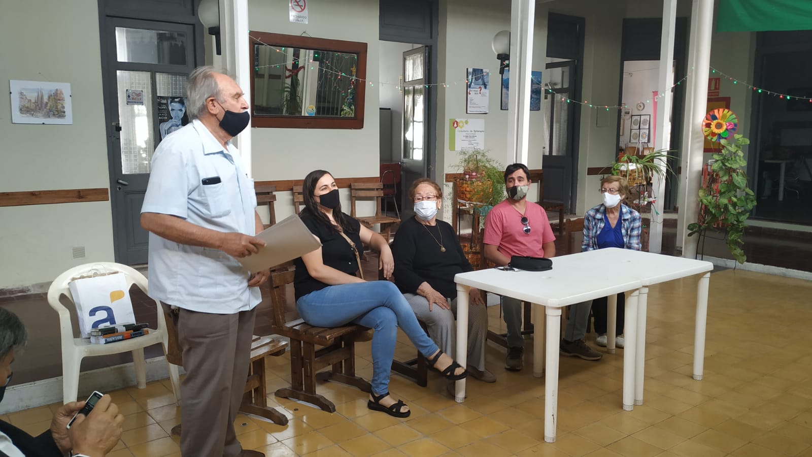 Asociación de Pasivos entregó premios del concurso literario Waldemar Giménez Casco. 4