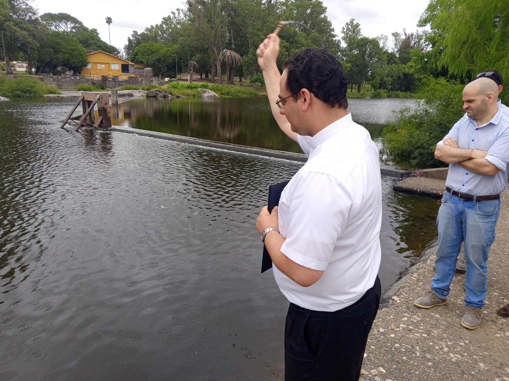 Bendición de las aguas del rio Santa Lucia Chico 2025 2