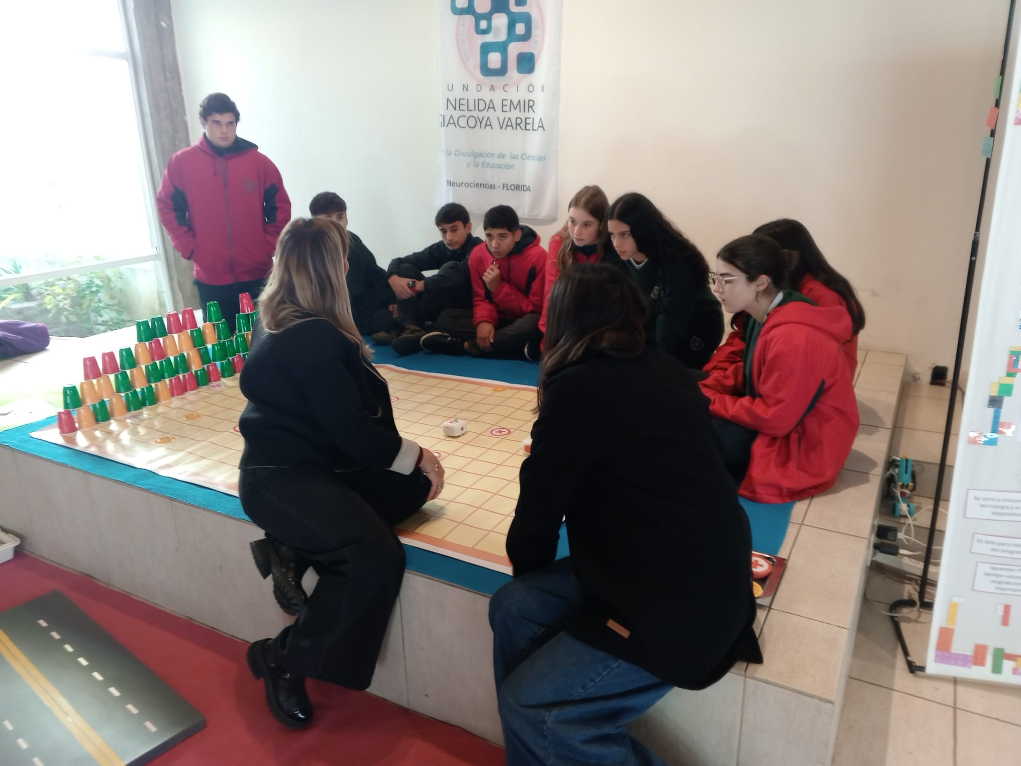 CienciActiva Actividad para niños y adolescentes en la Semana de la Ciencia y la Tecnología 2