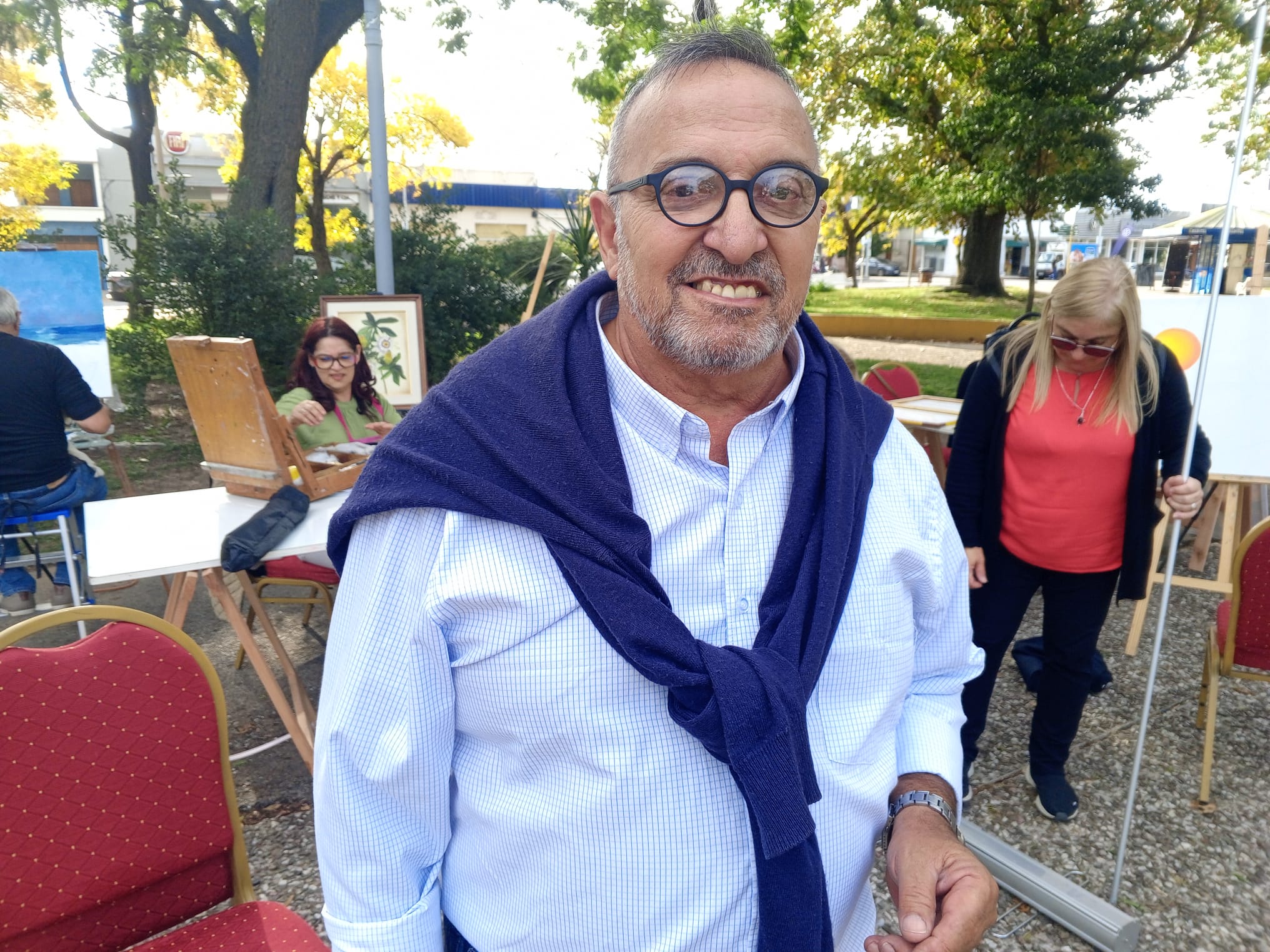 Clase abierta de Roberto Cadenas en Plaza Artigas 2