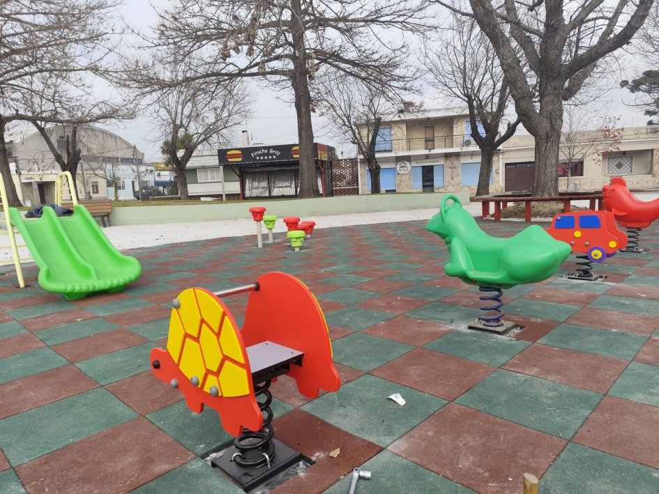 Continúa la remodelación de Plaza Varela