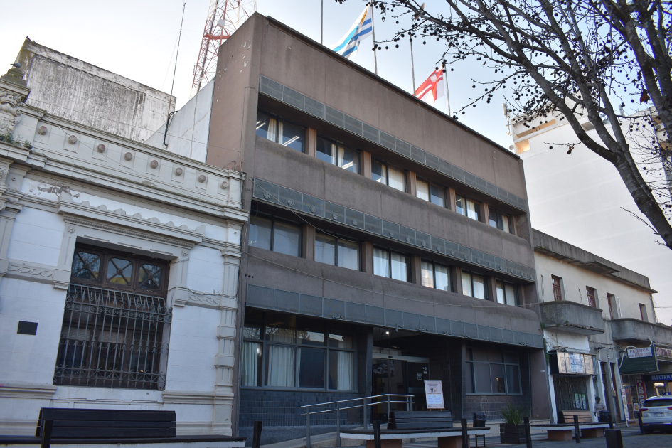 Corte programado de energía eléctrica en edificio Comunal