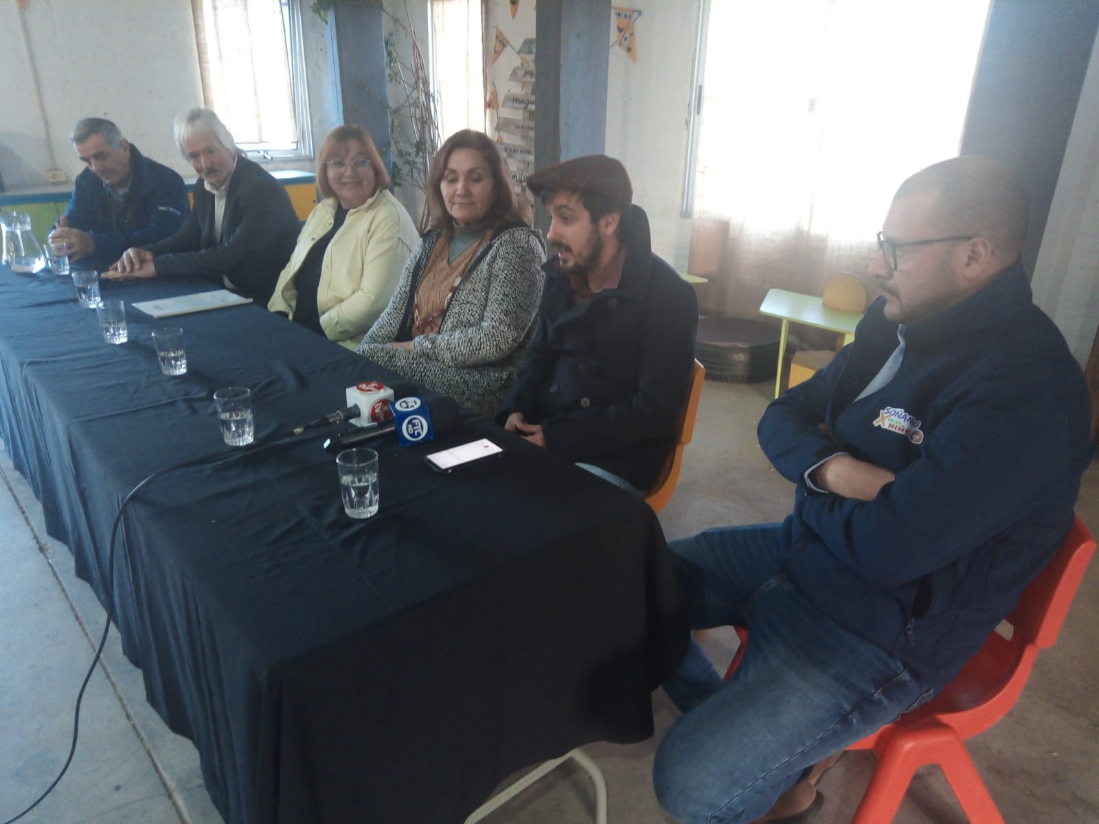 Desde España al Prado Español Charla de Educación Emocional en Soñando por los Niños