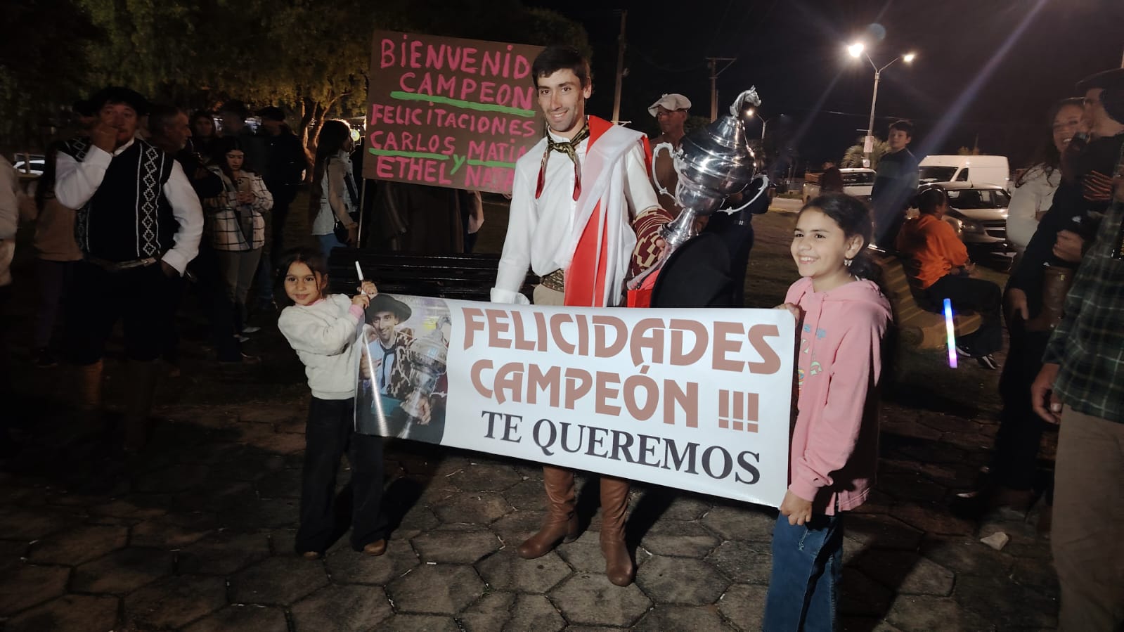 El jinete Matías Fleitas fue recibido en Florida
