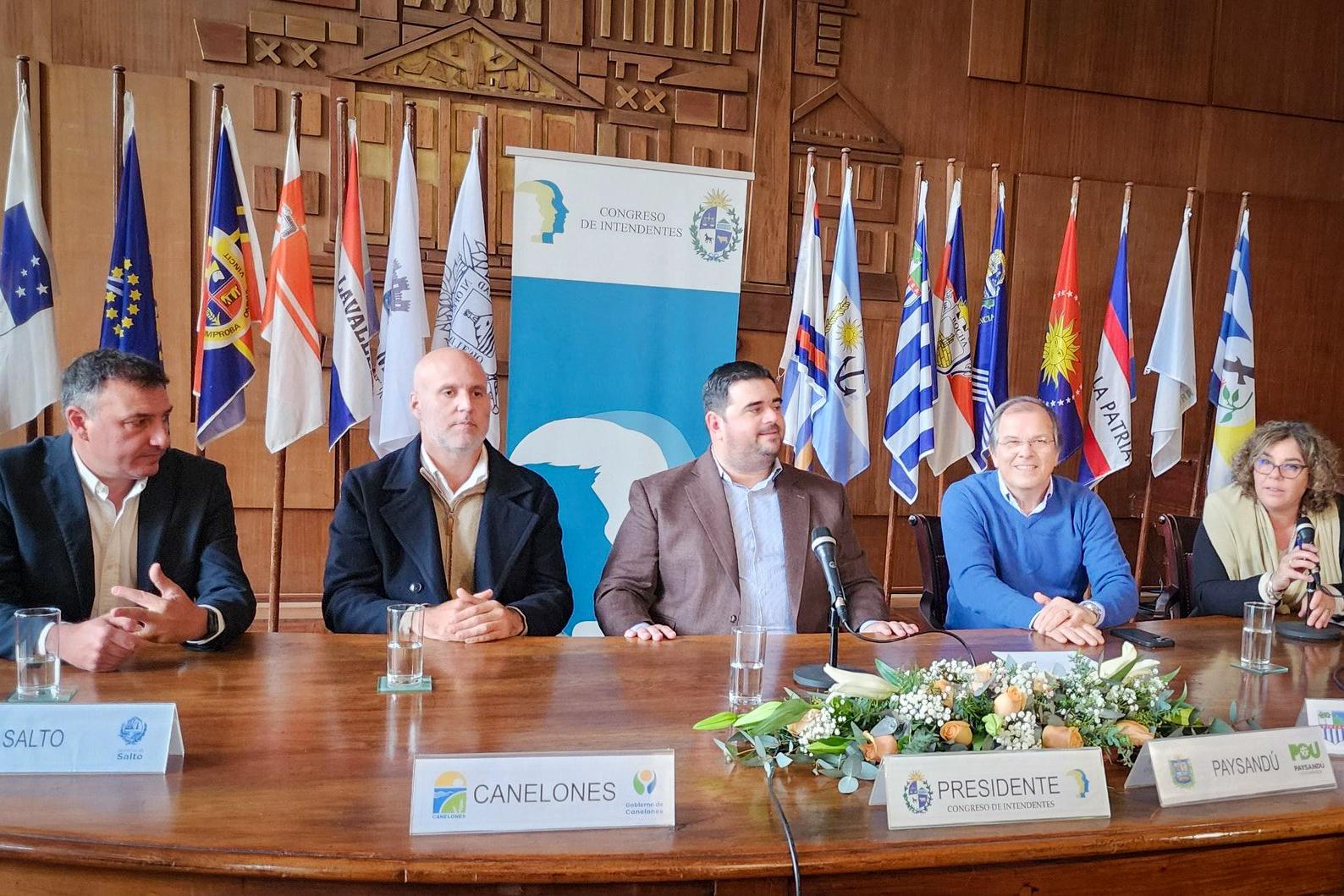 Enciso participó de la primera Sesión del Congreso de Intendentes