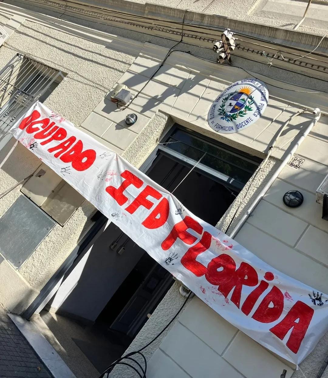 Estudiantes del IFD ocuparon el centro educativo