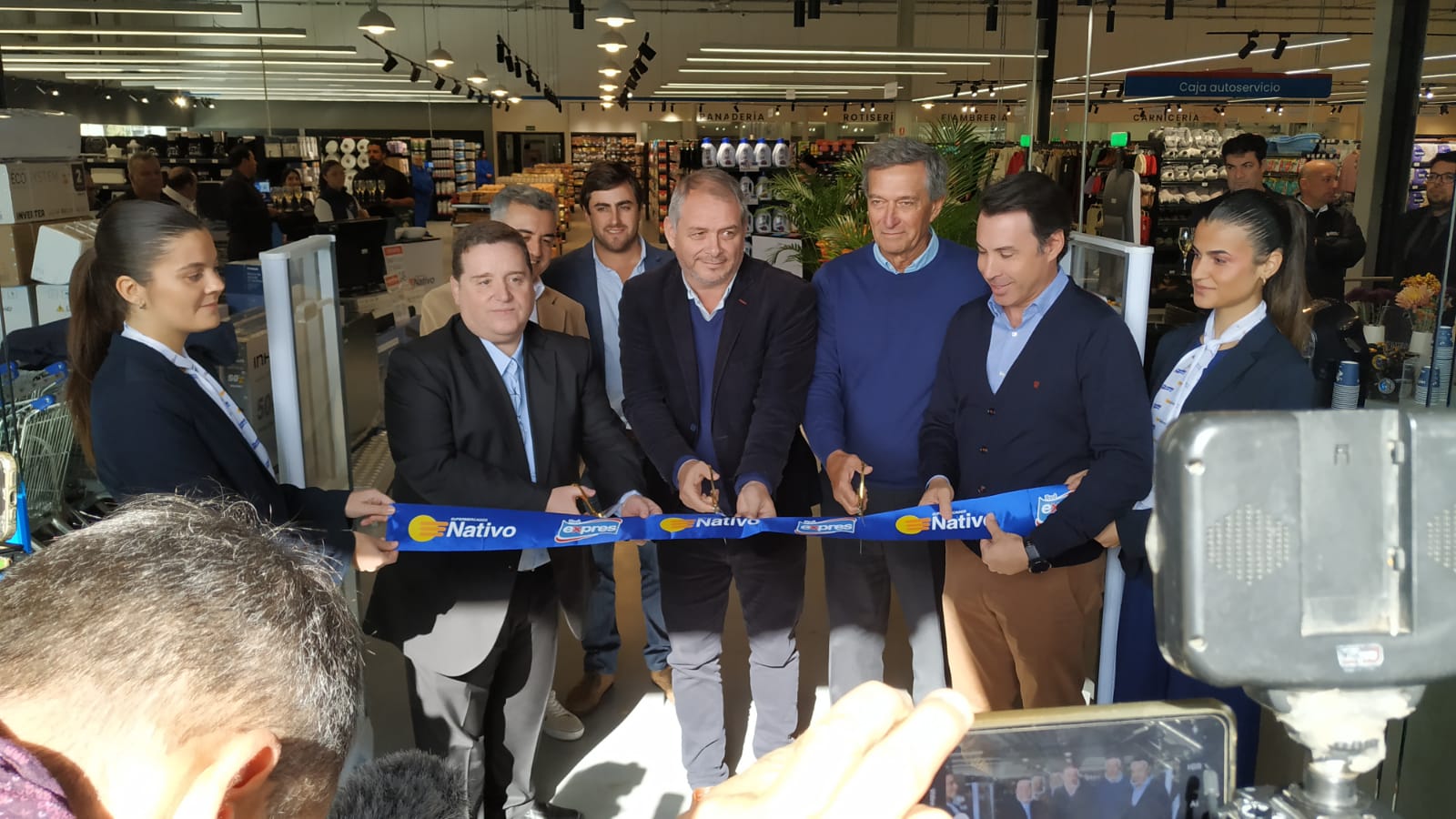 Florida Shopping Se realizó la inauguración de Supermercado Nativo 4