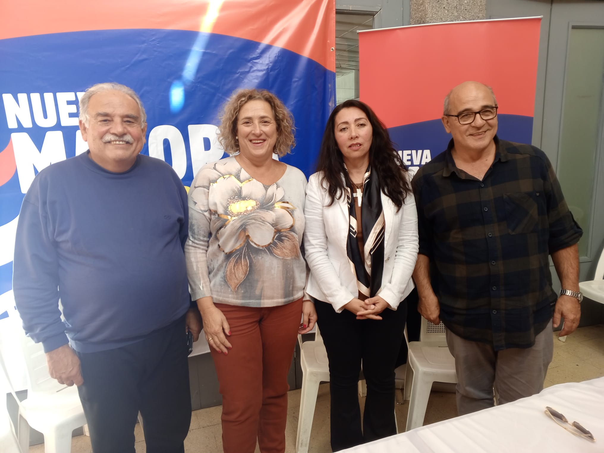 Frente Amplio presentó la adhesión de la edil del Partido Nacional Karina Camejojpeg