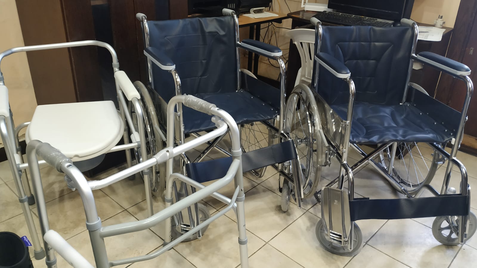 Fundación SUNCA Solidario entregó artículos de ortopedia a la departamental del Sindicato. 2