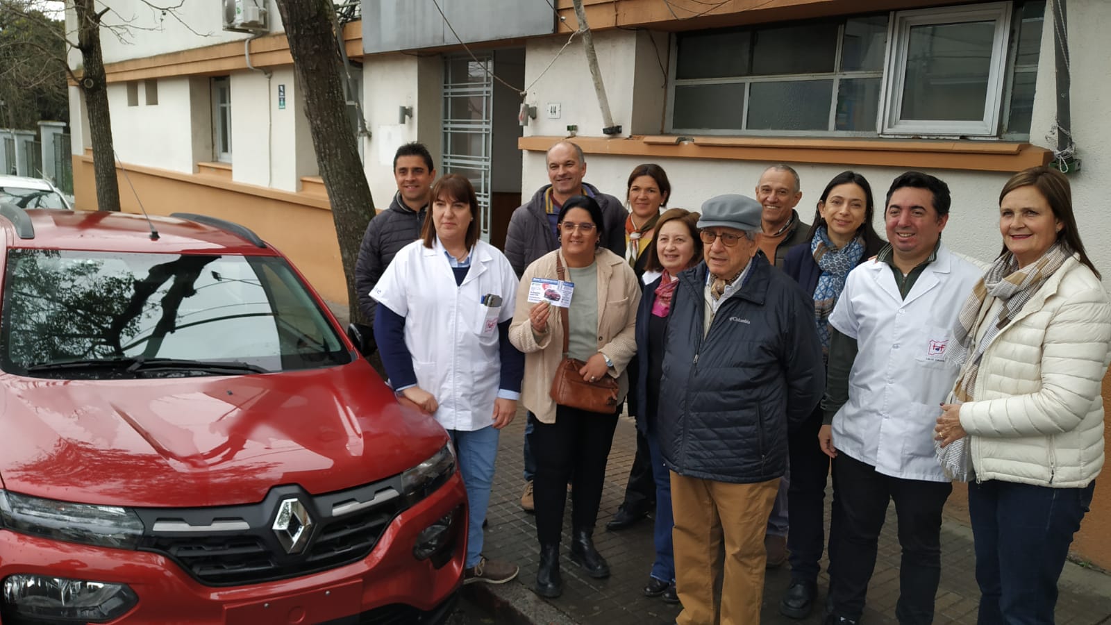 Hospital Florida entregó el auto del bono colaboración 2025