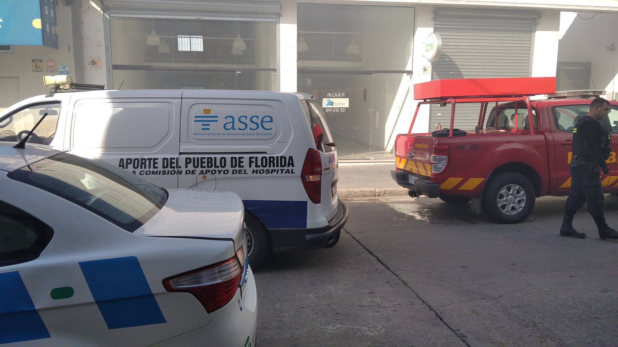 Incendio en casa de Independencia y Sarandí 3