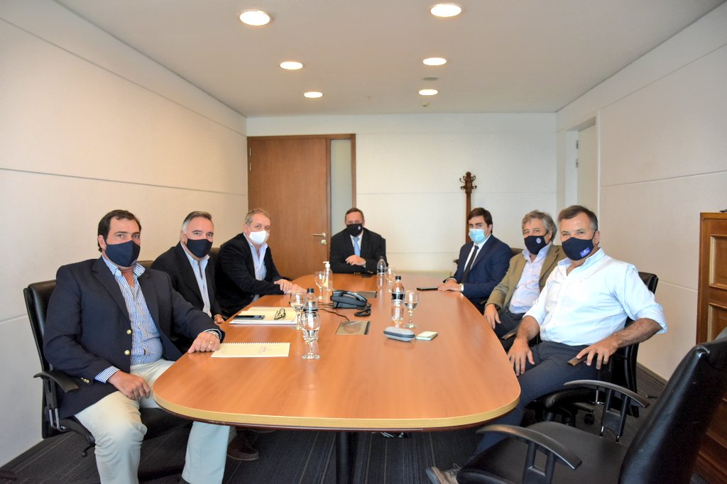 Intendente López mantuvo reunión con el Secretario de Presidencia Álvaro Delgadojpg