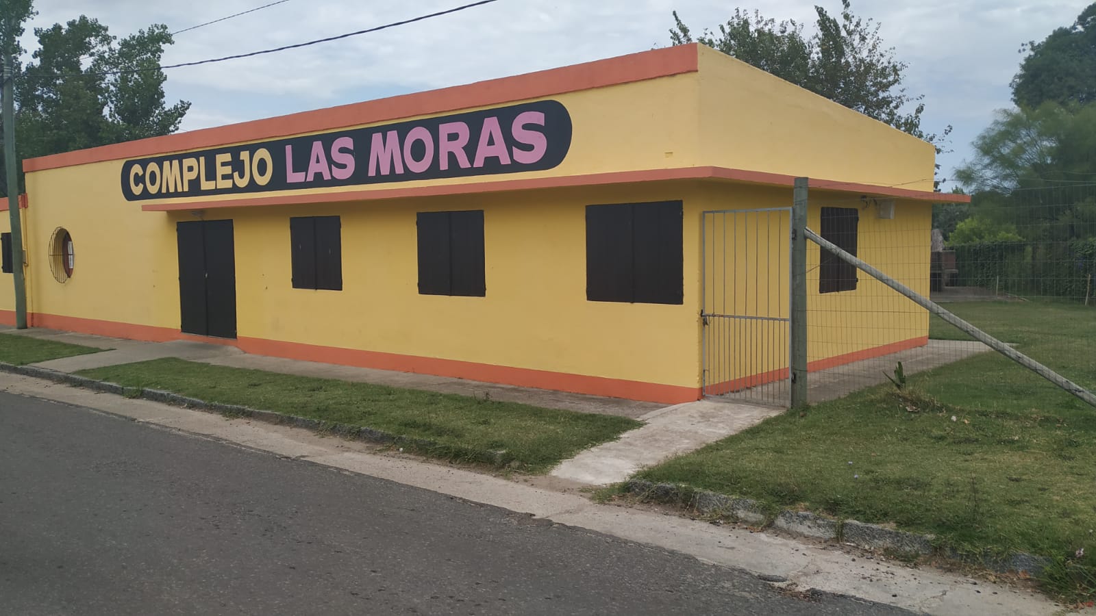 LAS MORAS