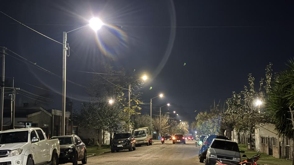 Nuevas luminarias led en calle Manuel Oribe