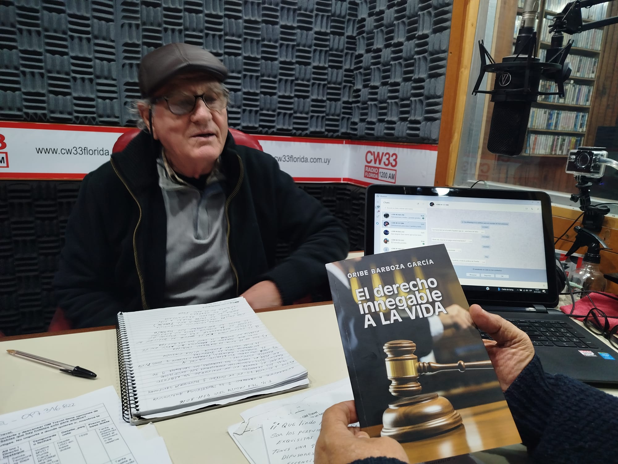 Oribe Barbosa presentó ante los floridenses su primer libro El derecho innegable a la vidajpeg