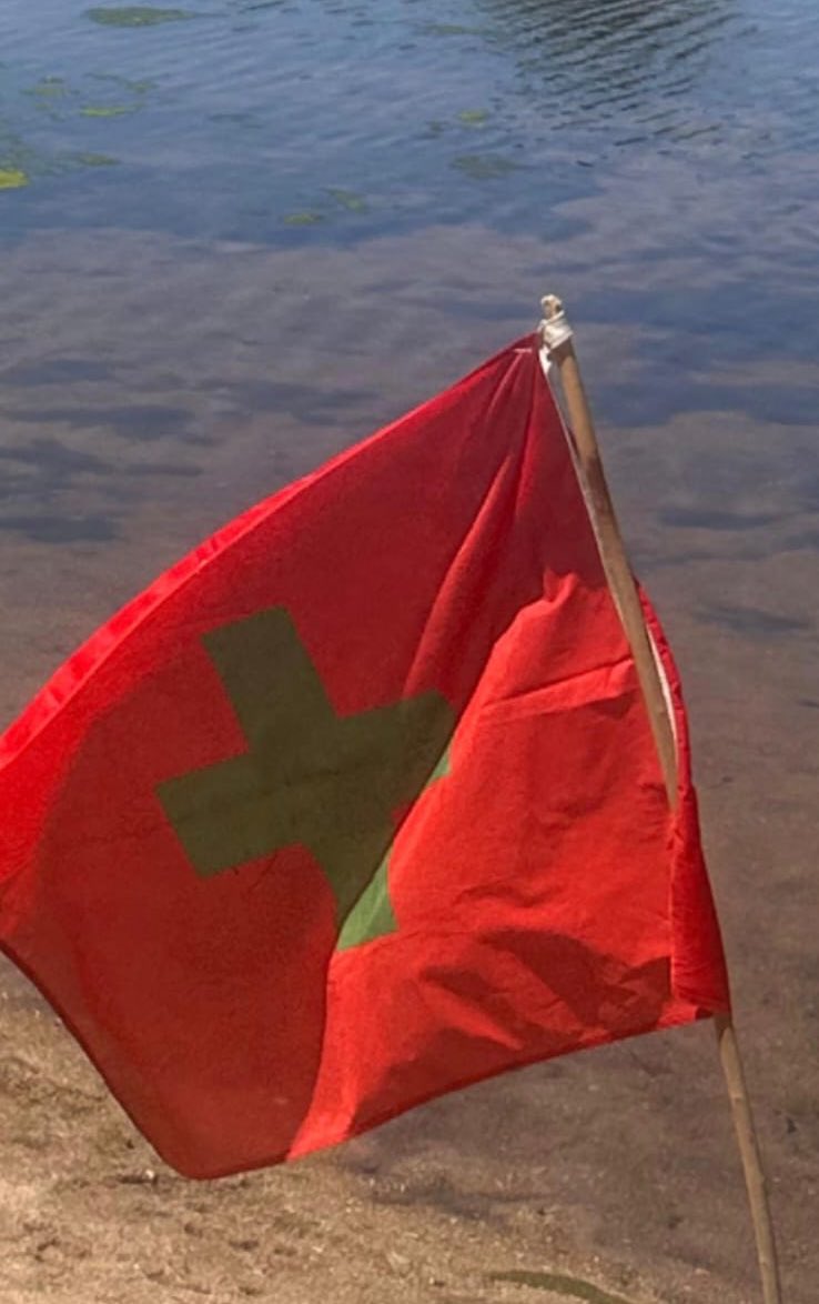Playa del Prado Piedra Alta con bandera sanitaria