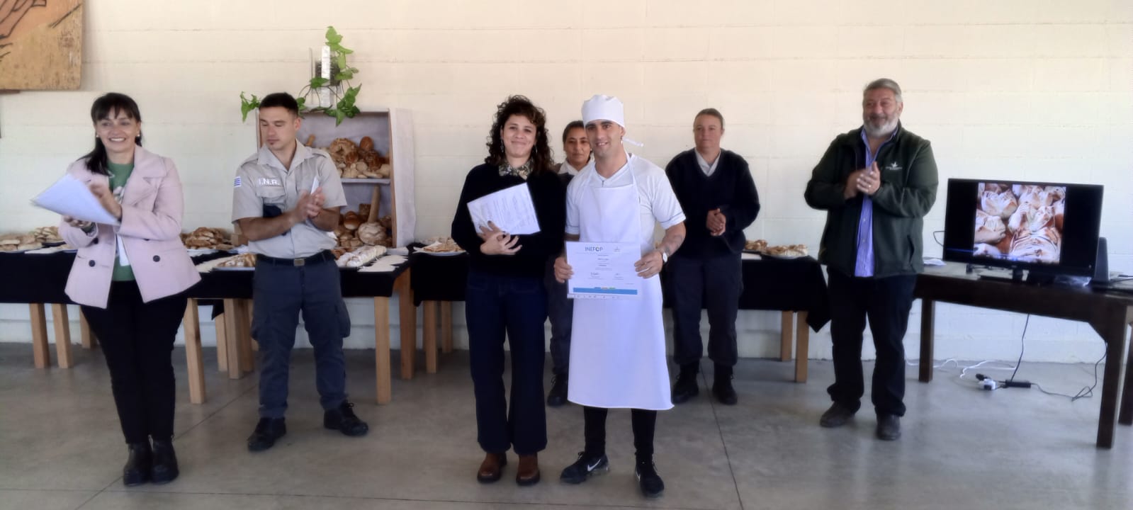 Privados de libertad realizaron curso de Panadería 2